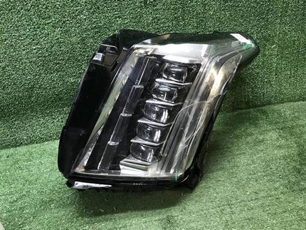 Битая Фара левая Cadillac Escalade 4 (14-20) LED