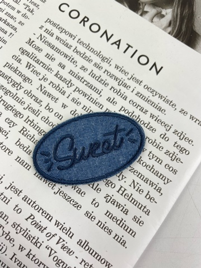 Sweet ДЖИНСОВАЯ - Самоклеящаяся аппликация 4х6см (1106 Вера)