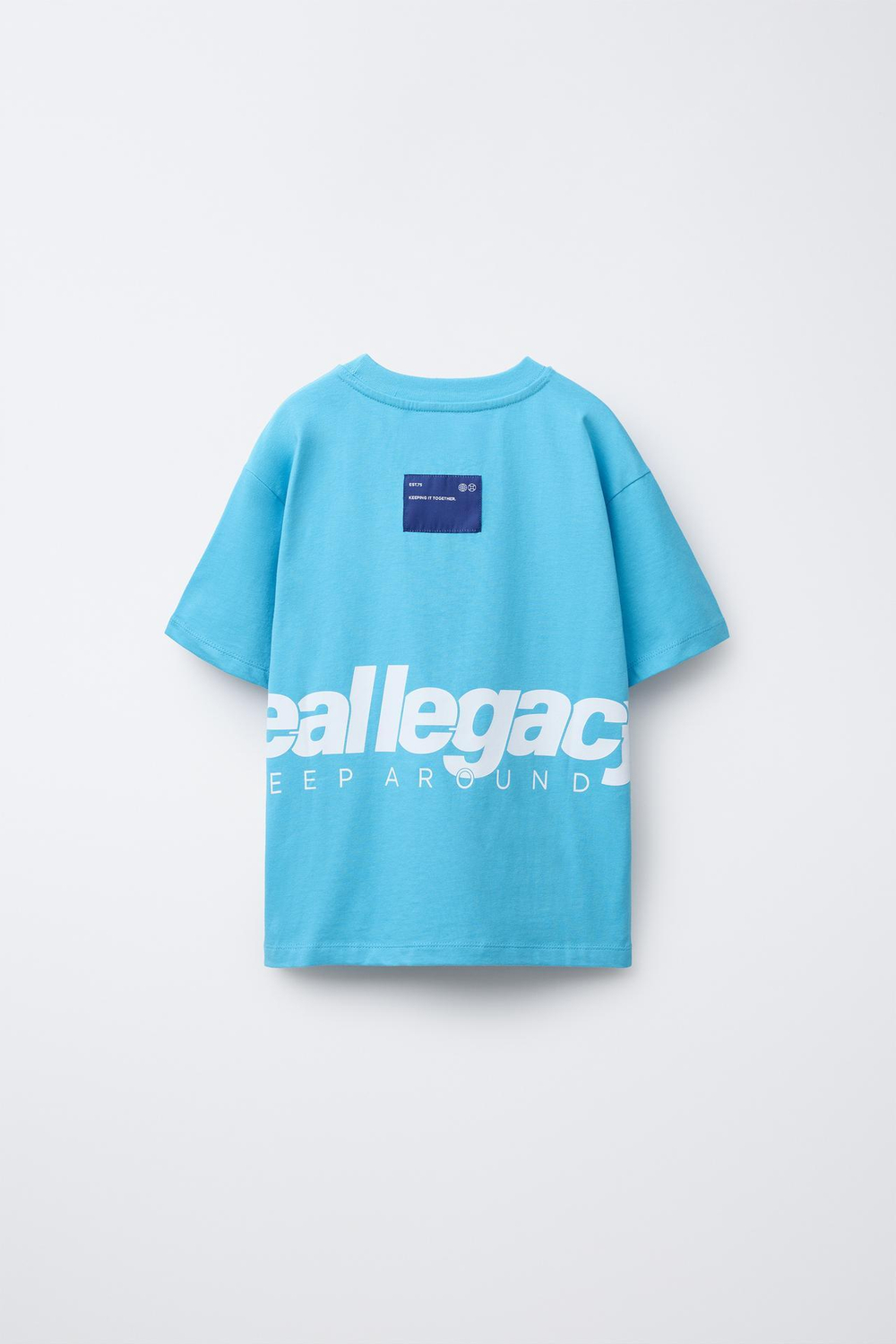 ZARA ФУТБОЛКА С ПРИНТОМ И НАШИВКОЙ, БИРЮЗОВЫЙ