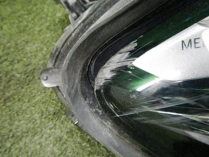 Фара правая Mercedes E W213 (2020-2023) LED