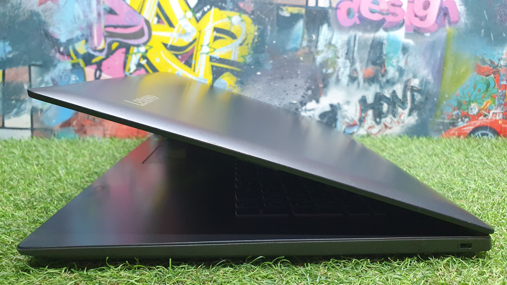 Игровой Lenovo i5-8/8 Gb/GTX 1050 4Gb/FHD