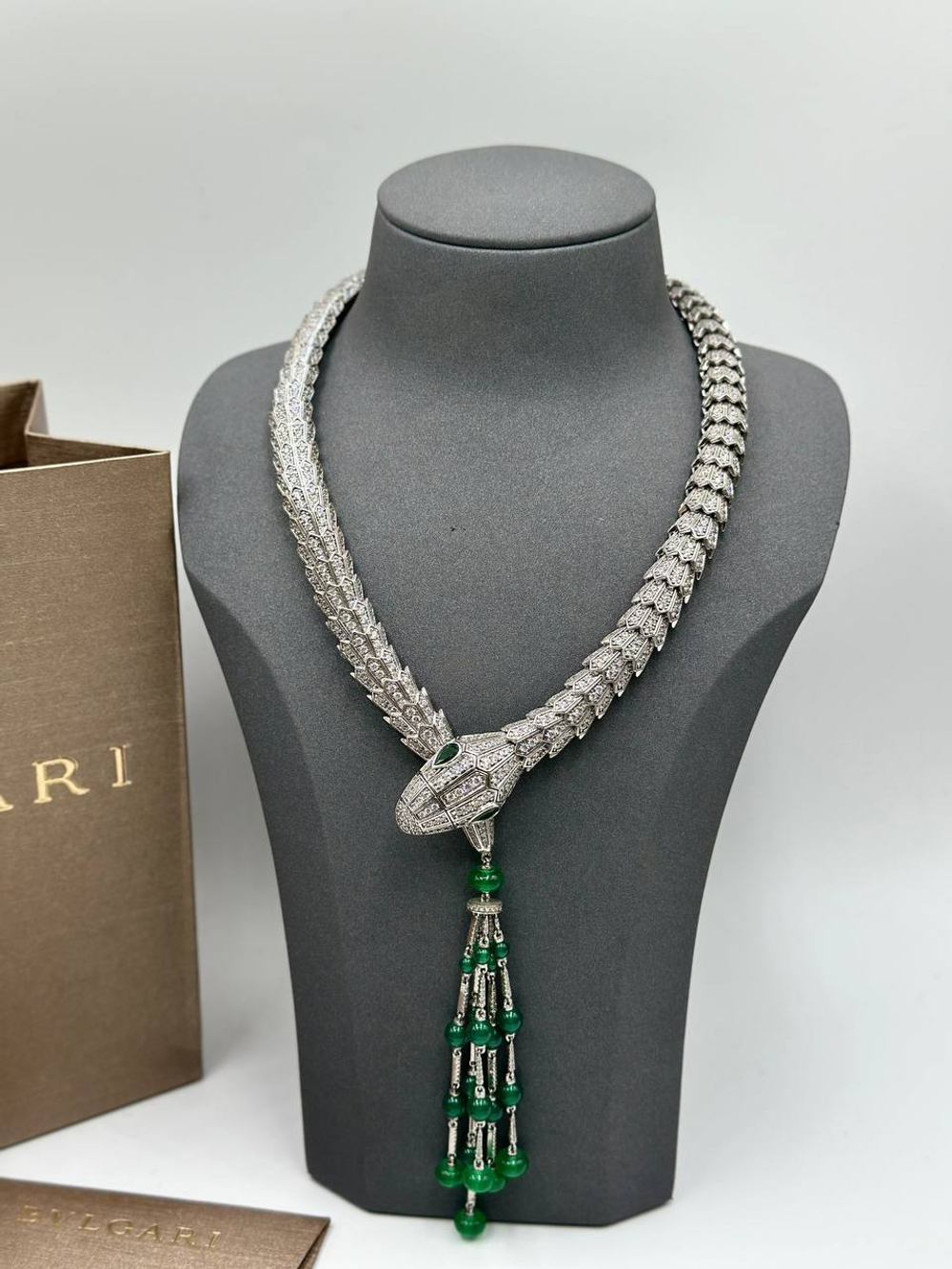Колье Bvlgari