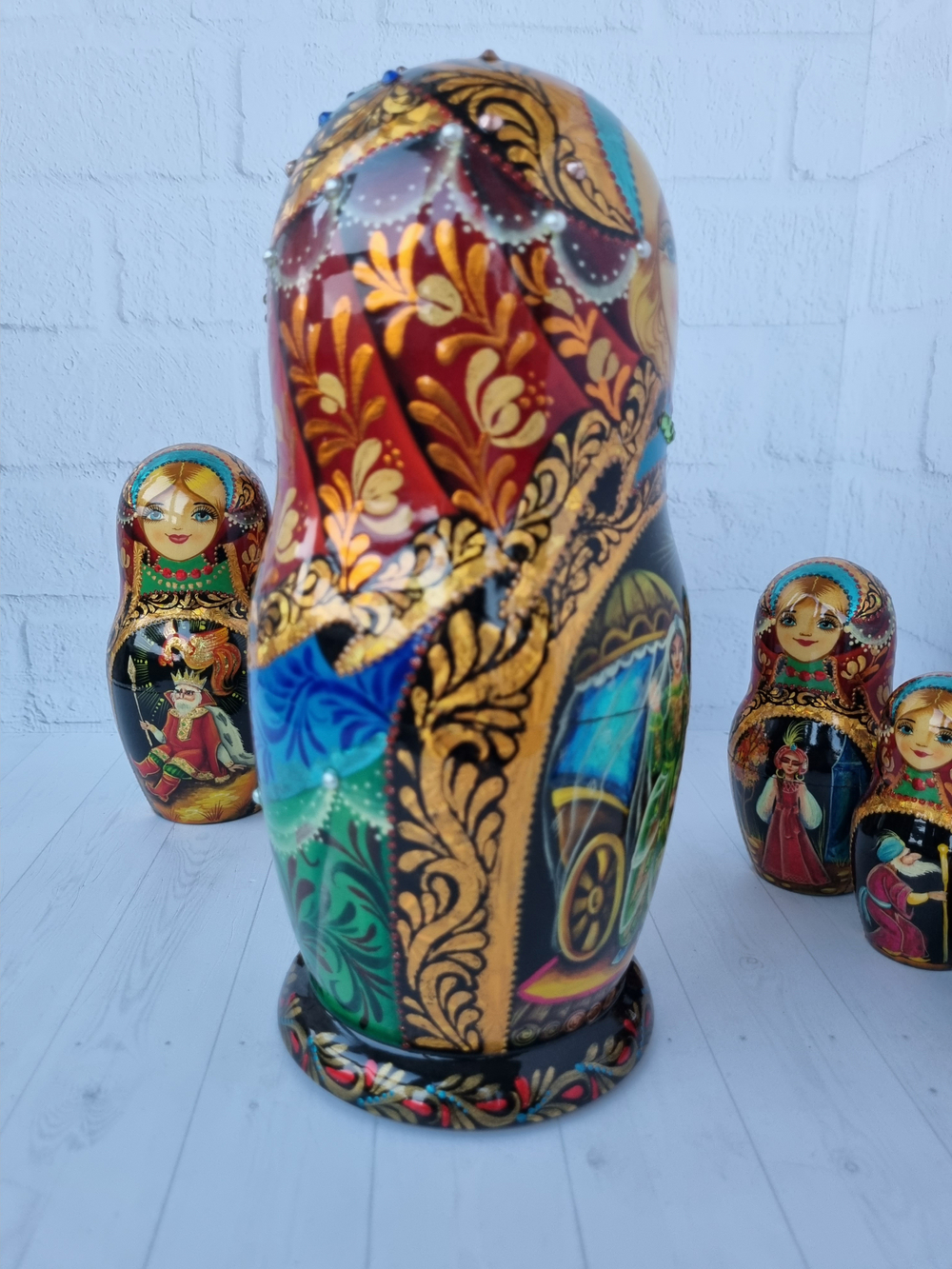 Матрешка "Сказка о золотом петушке" 7 мест