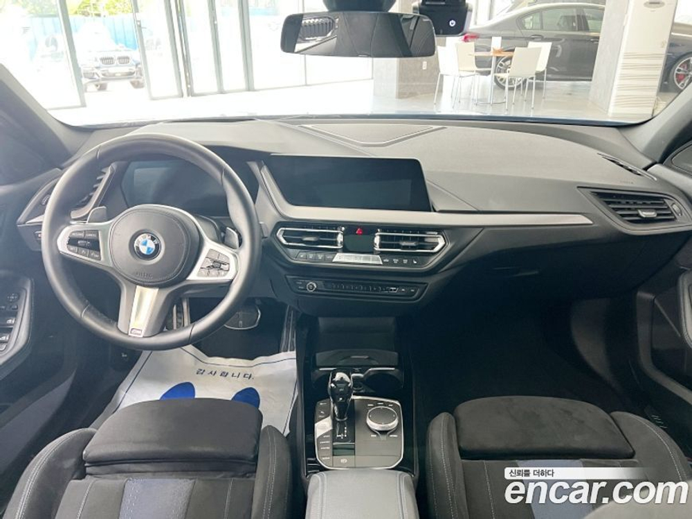 BMW 1 Series (F40) 118d M Sports First Editions (03.2020)