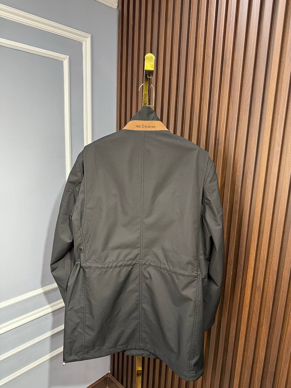 Ветровка Kiton