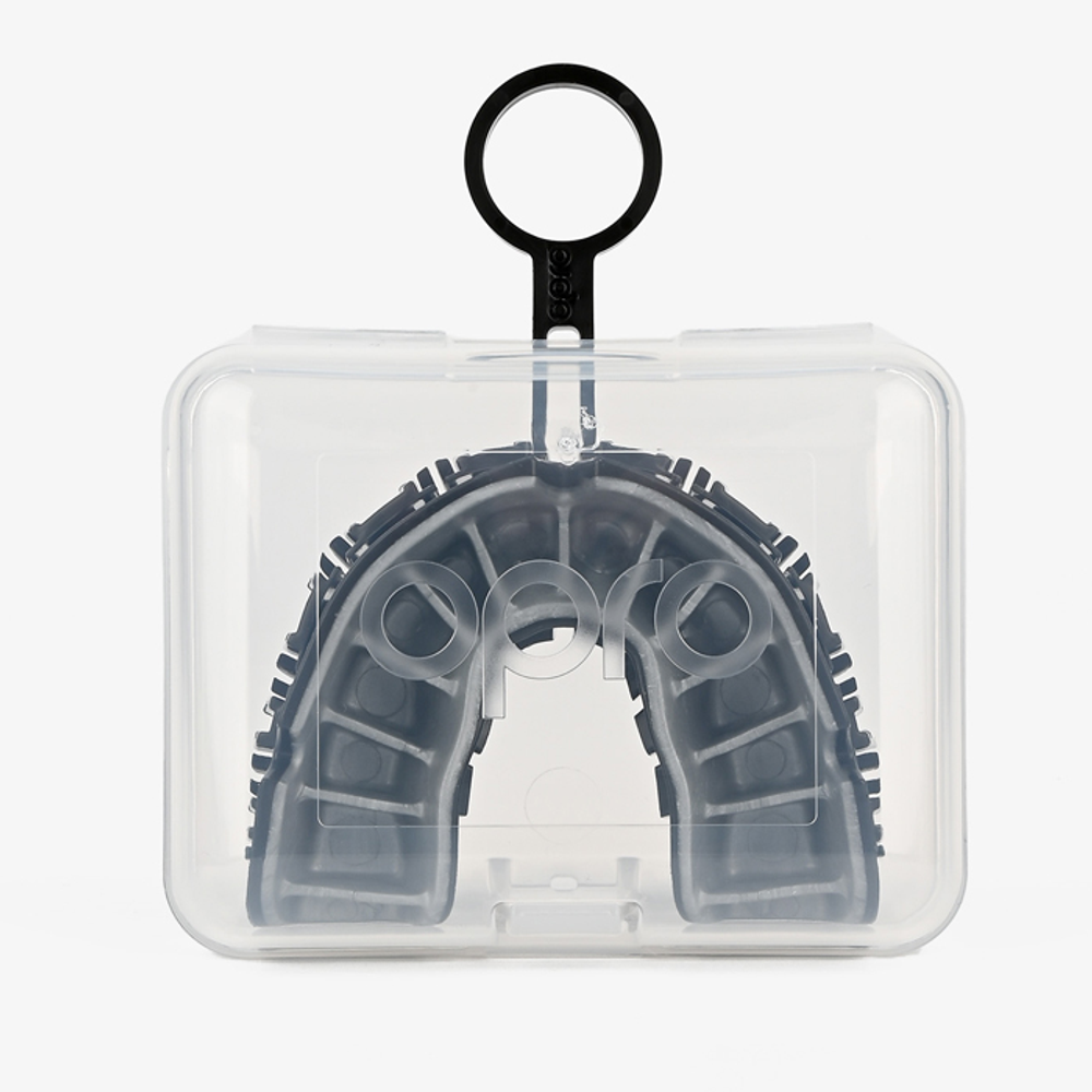 Боксерская капа Opro Silver Level Black Jaws