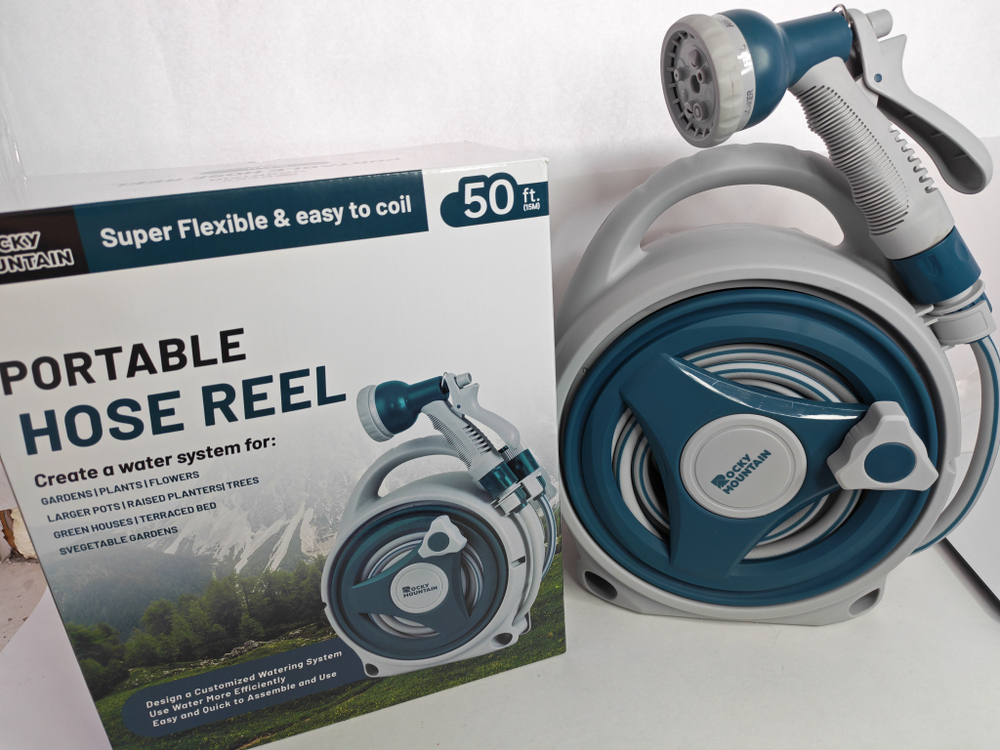 Шланг садовый на катушке 15 метров ( зелёный )