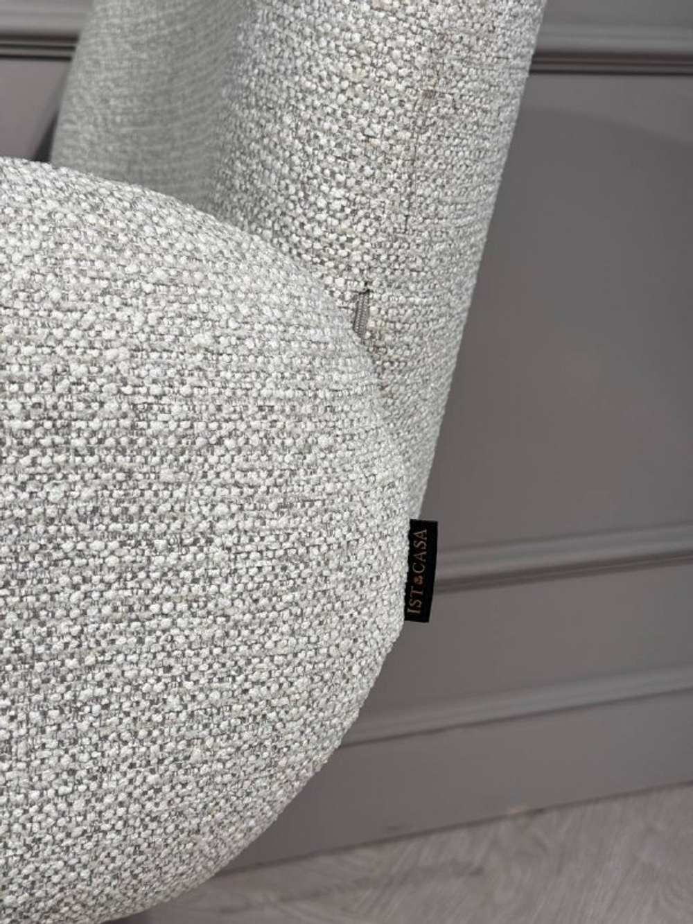 Кресло офисное Ist Casa Клауд PRO, белый крем, золото