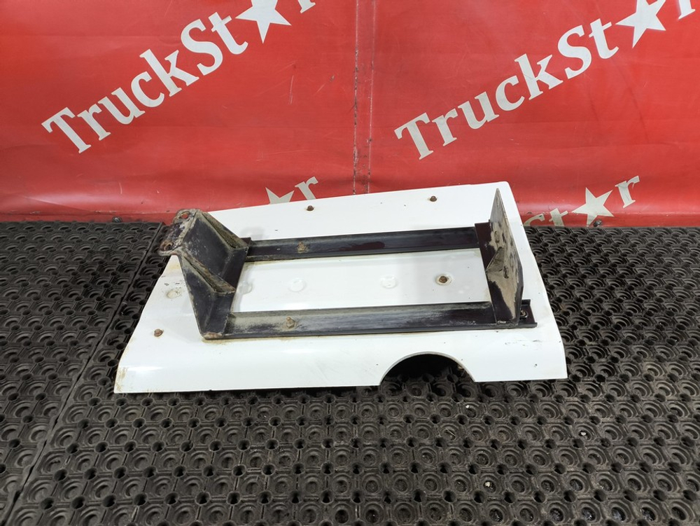 Крыло переднее левое задняя часть 2020г.