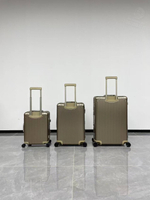 Дорожный чемодан Rimowa