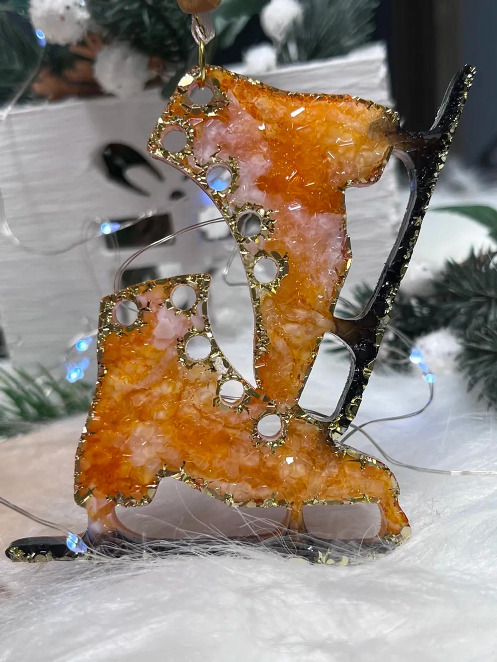 Новогодняя елочная игрушка Коньки