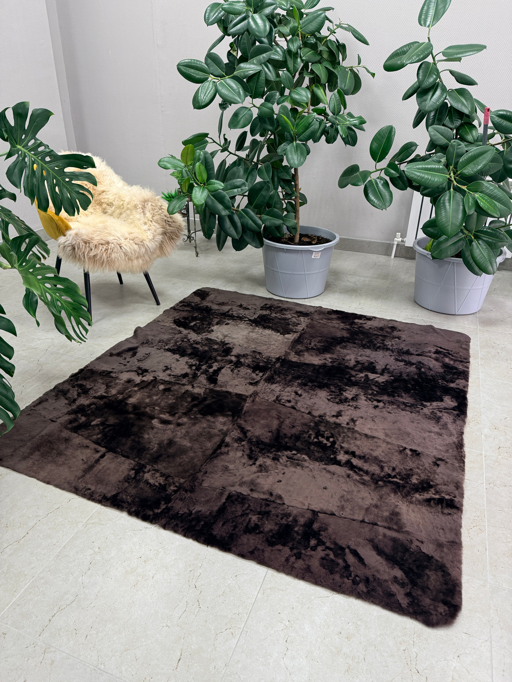 Ковер прямоугольный натуральный мех овчина, 200 х 180 см.