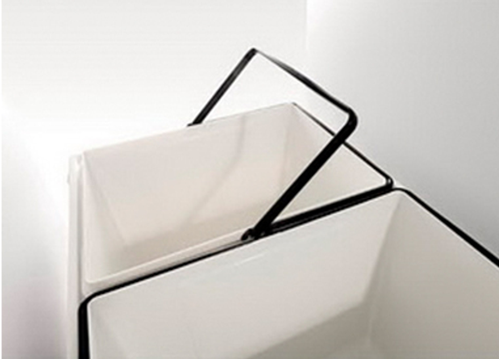 Мусорный контейнер под раковину