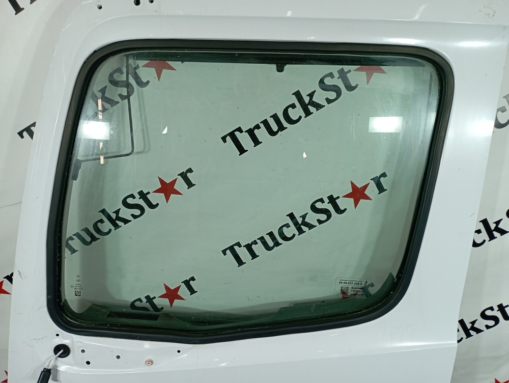 Дверь левая 2022г.