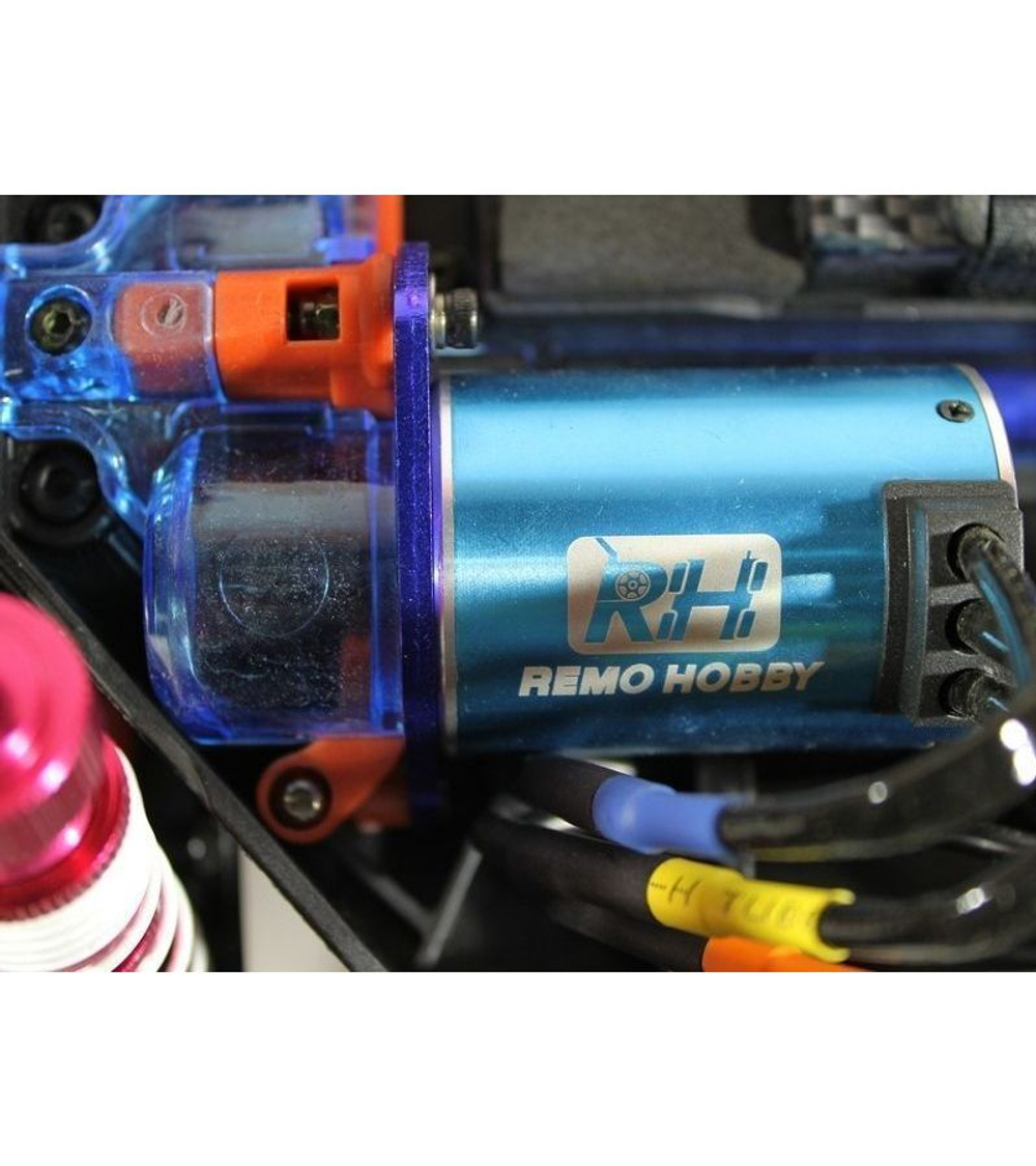 Радиоуправляемый шорт-корс Remo Hobby 9EMU Brushless 1/8, 4WD, мощный электродвигатель, управление до 150 метров, синий цвет