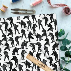 Ткань оксфорд 210 чёрный силуэт спецназовцев на белом фоне