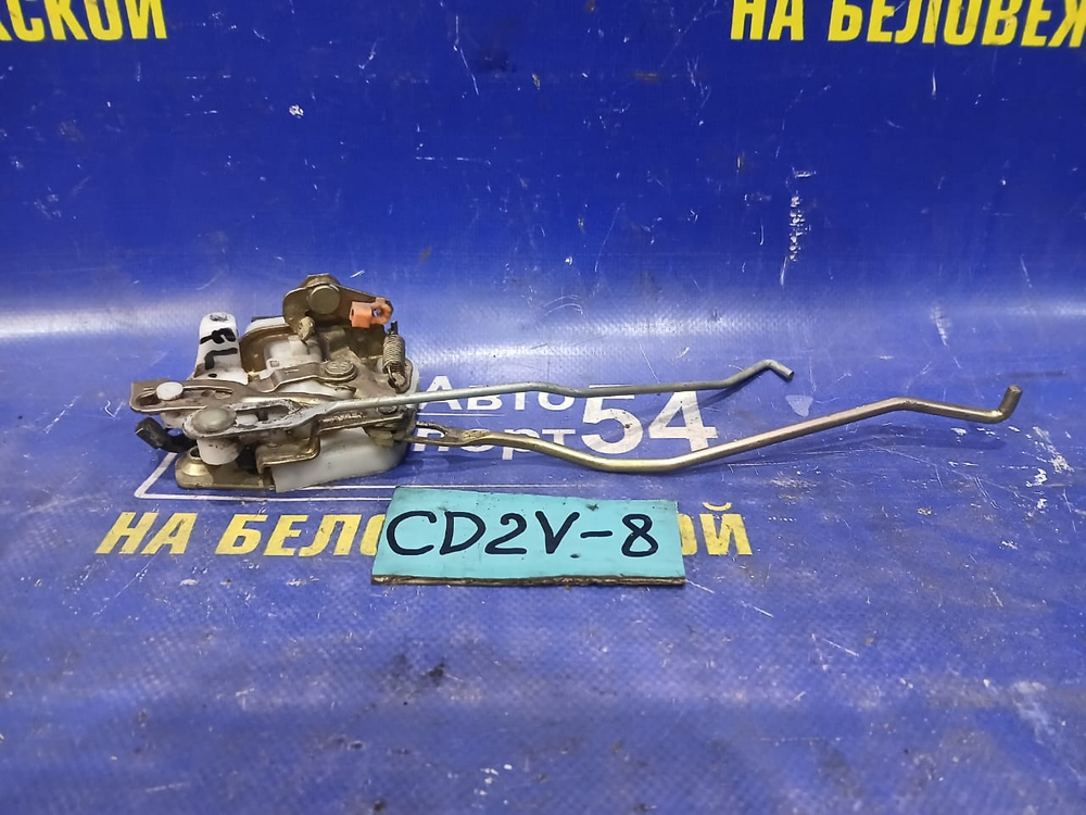 Замок двери передней левой MITSUBISHI LIBERO 2001