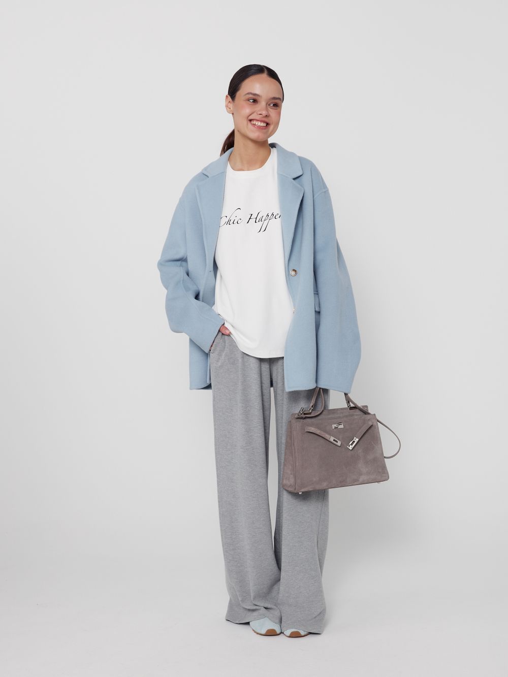 ФУТБОЛКА «CHIC HAPPENS»