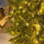 Елка с гирляндой «Валерио» (Литая+пвх) 210 см / 2,1 м