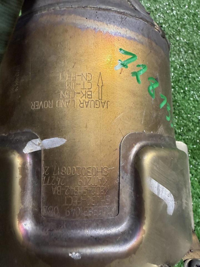 Катализатор Land-Rover Discovery Sport (2019-н.в.)