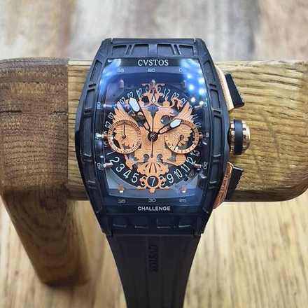 Часы Cvstos