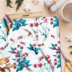 Ткань шелк Армани мелкие красные цветы на белом фоне