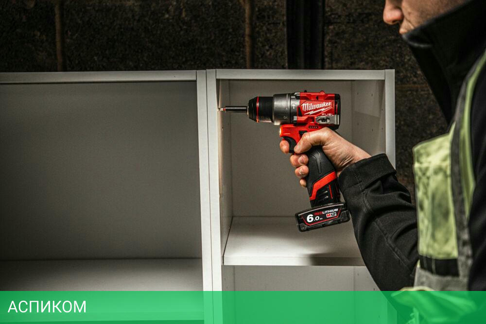 Дрель-шуруповерт Milwaukee M12 FPD2-602X (4933479870)