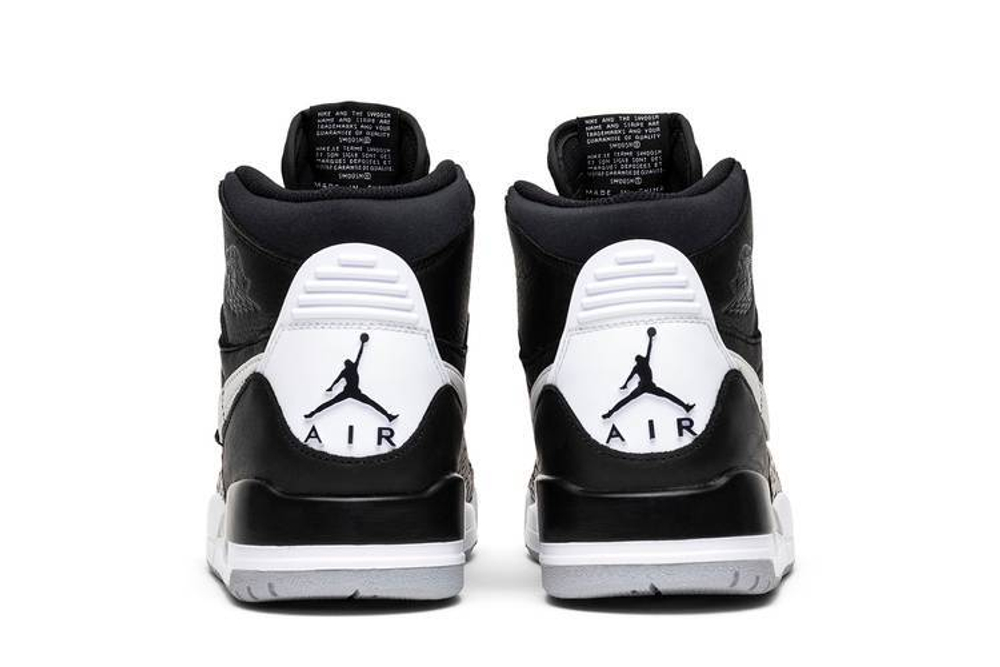 Кроссовки Jordan Legacy 312 Black White