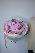 Стойкий монобукет из кустовой хризантемы