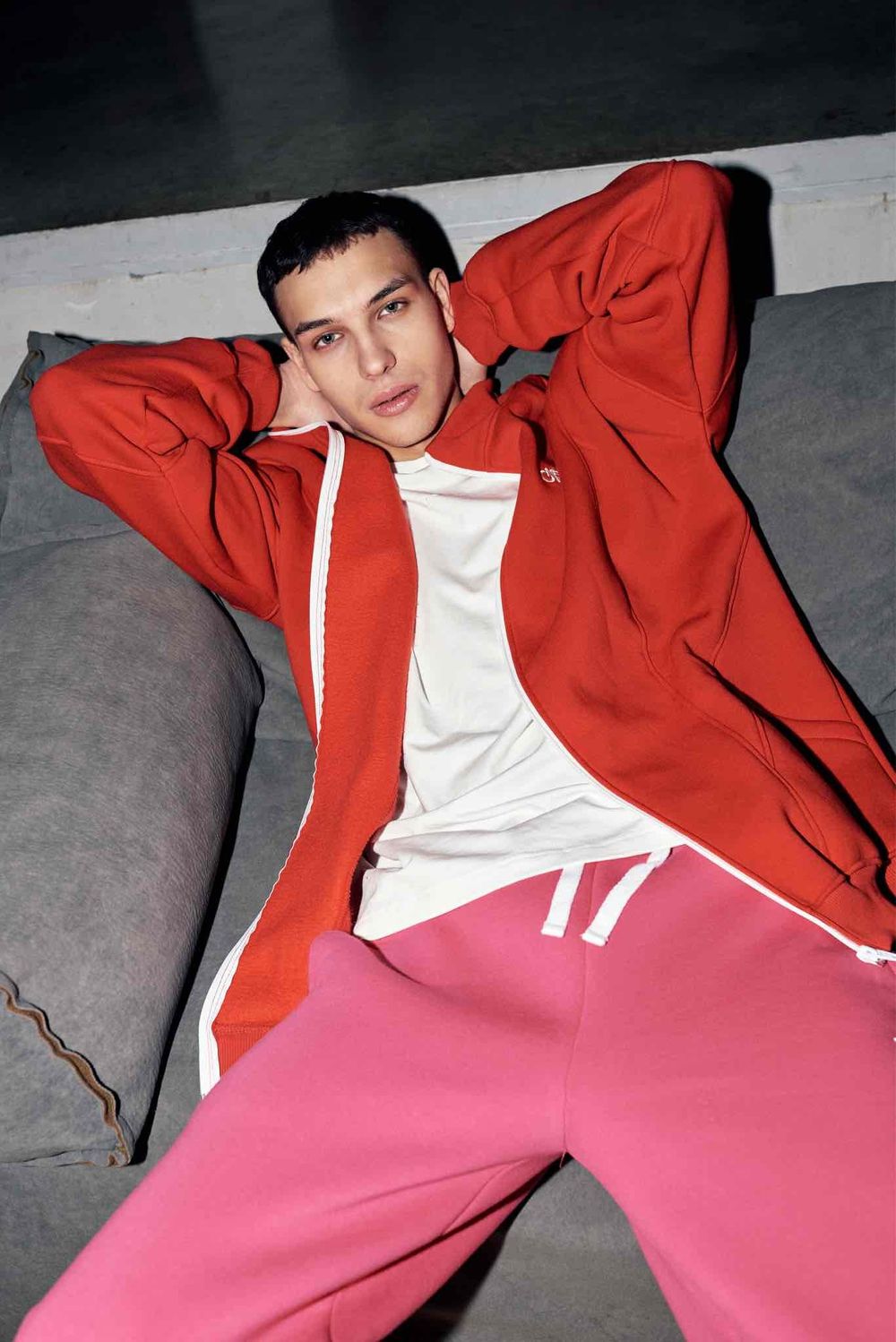 Толстовка One Two Street с начесом на молнии красный марс