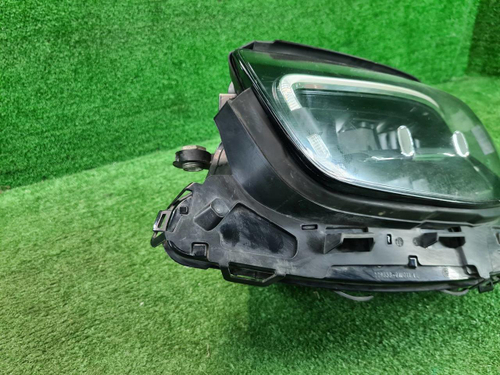 Фара левая Mercedes E W213 (2020-2023) LED