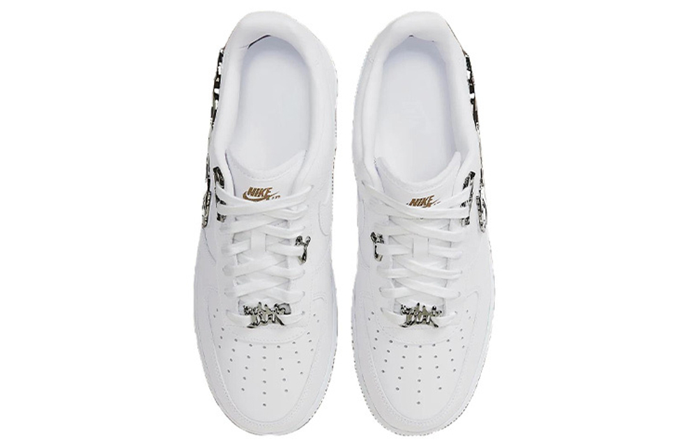 Air force metallic outlet