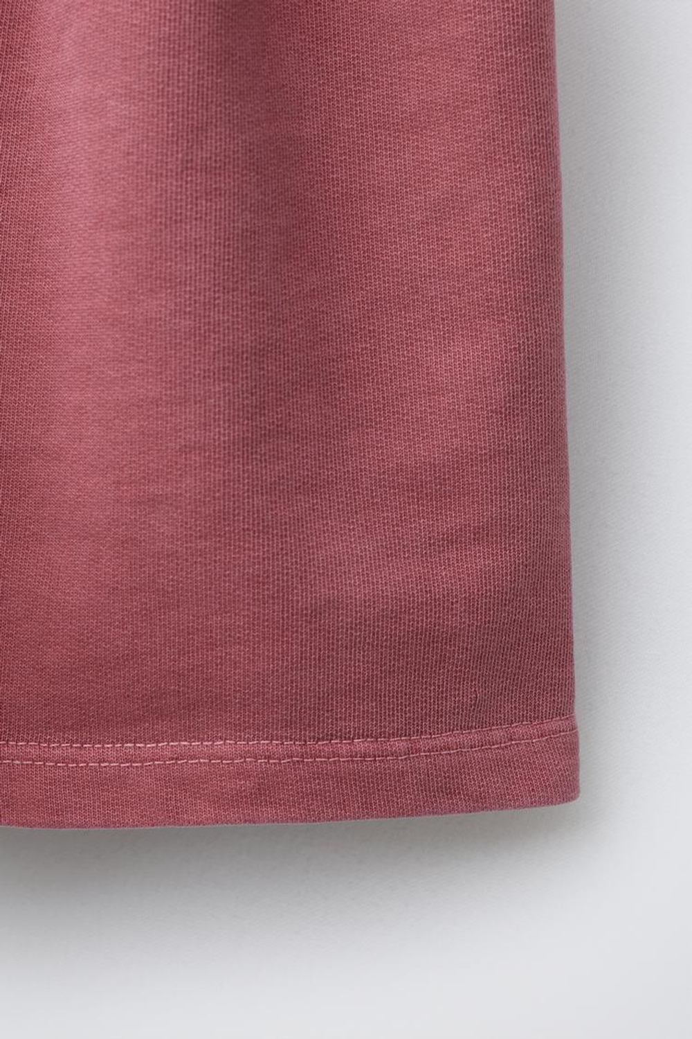 ZARA БАЗОВЫЕ ШОРТЫ ИЗ МЯГКОЙ ТКАНИ, ЯРКО-КРАСНЫЙ