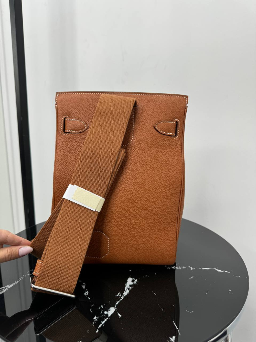 Сумка-слинг Hermes