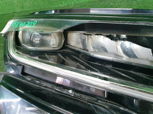 Битая Фара правая Skoda Kodiaq (2016-2022) LED