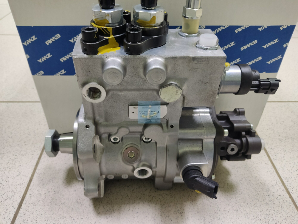 Топливный насос 650.1111005, Bosch 0 445 020 086