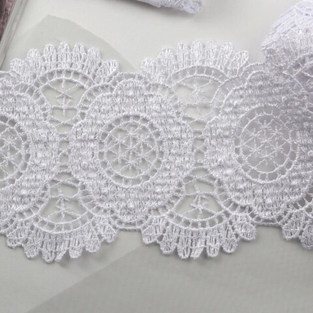 Кружево гипюр шир.90мм цв.1 белый