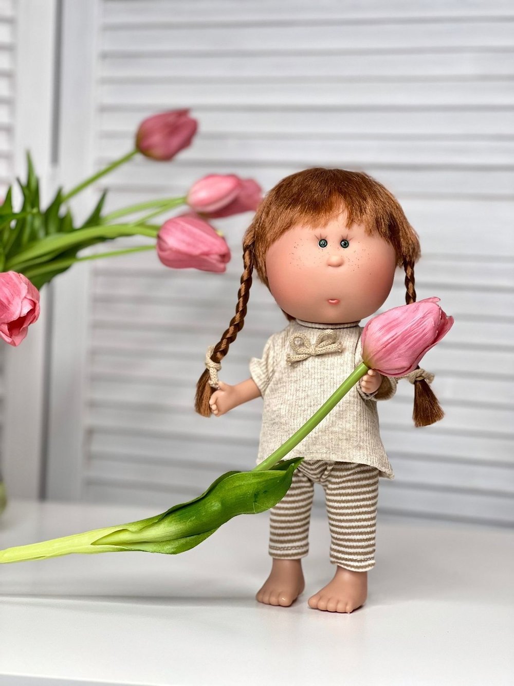 Кукла Nines виниловая 30см MIA (3427K)