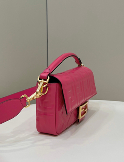 Fendi Baguette 27 cm