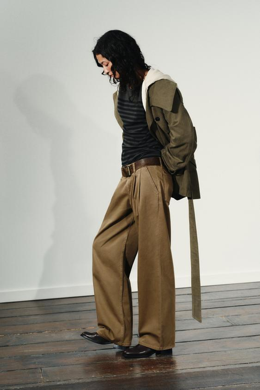 ZARA БРЮКИ ЧИНОС С НИЗКОЙ ПОСАДКОЙ, КОРИЧНЕВЫЙ