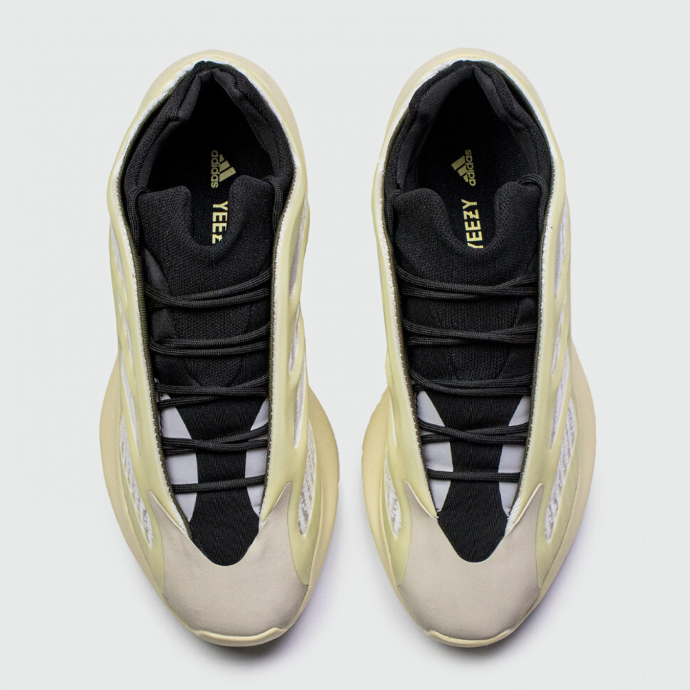 кроссовки Adidas Yeezy 700 v3 Azael Wmns FW4980