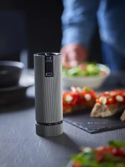 Peugeot Электрическая мельница для перца Line 15 см USB-C
