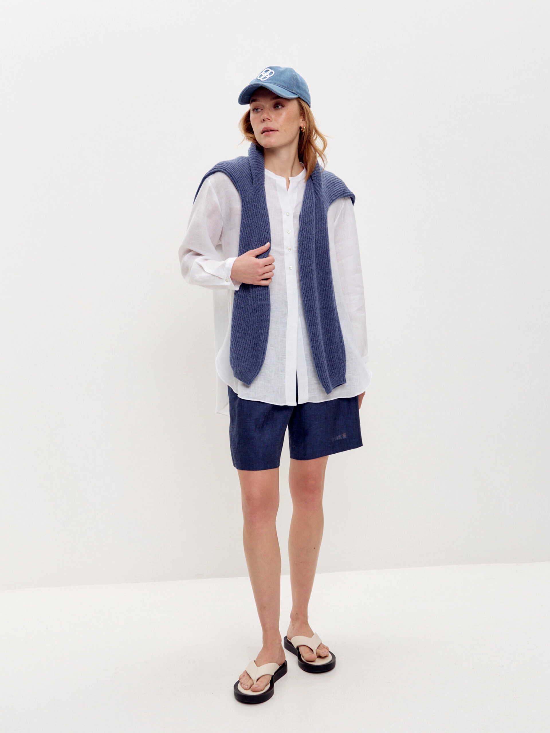 Льняная рубашка