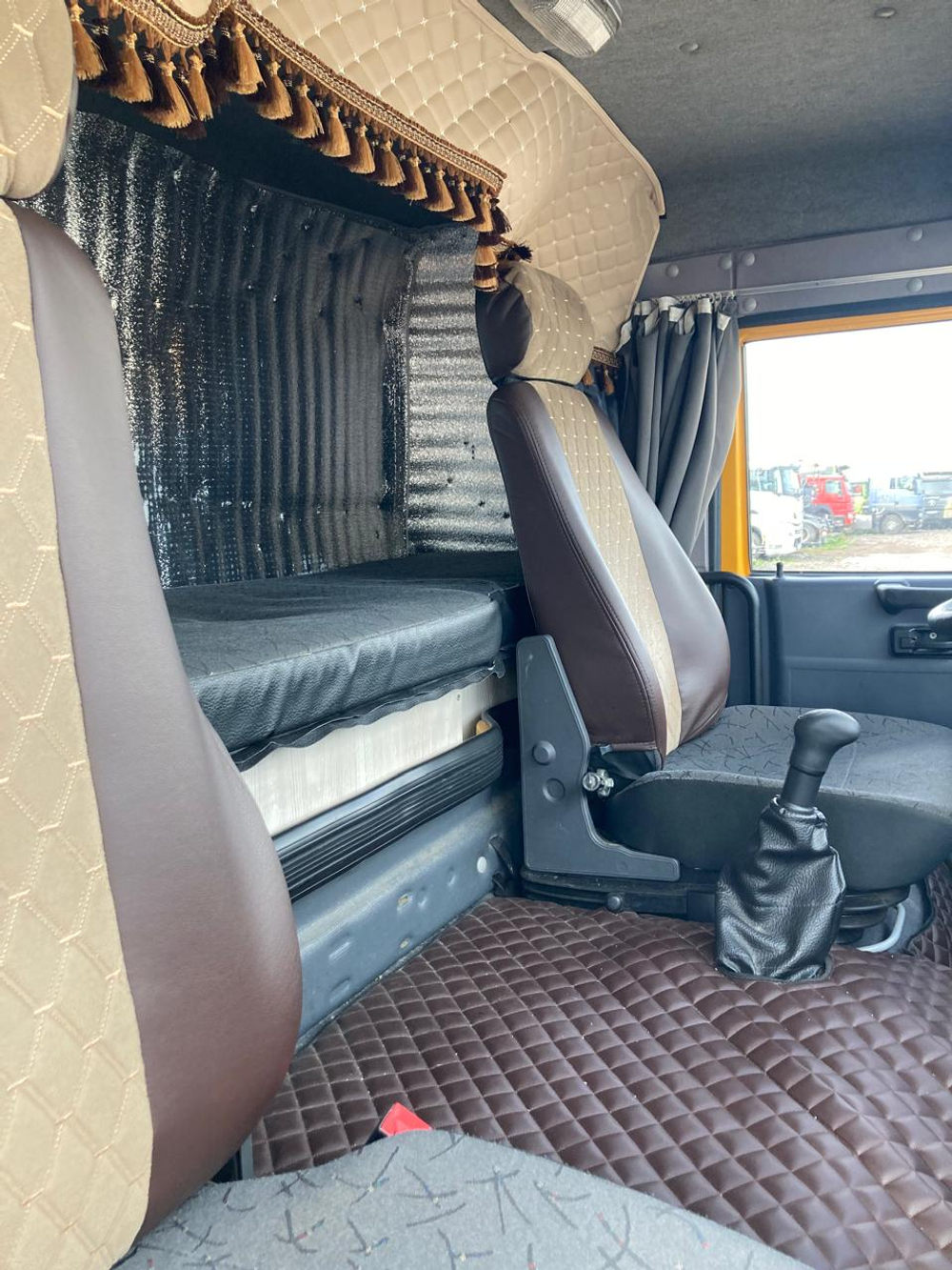 КамАЗ 4308 4x2 Бортовой (Евроборт) R7B002 (Евроборт, Дизельный, 6,7 л, 242 л.с., МТ)
