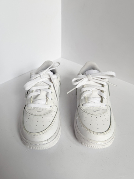 Новые кроссовки Nike, 27