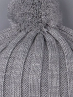 Шапка детская осенняя вязаная с помпоном