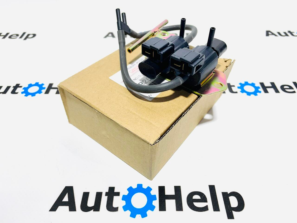 Датчик включения 4WD MR263723 Mitsubishi