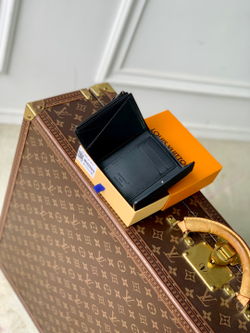 Louis Vuitton Victor Wallet