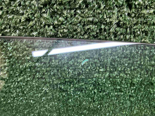 Стекло двери переднее RH Mercedes GLS X167 (19-нв)