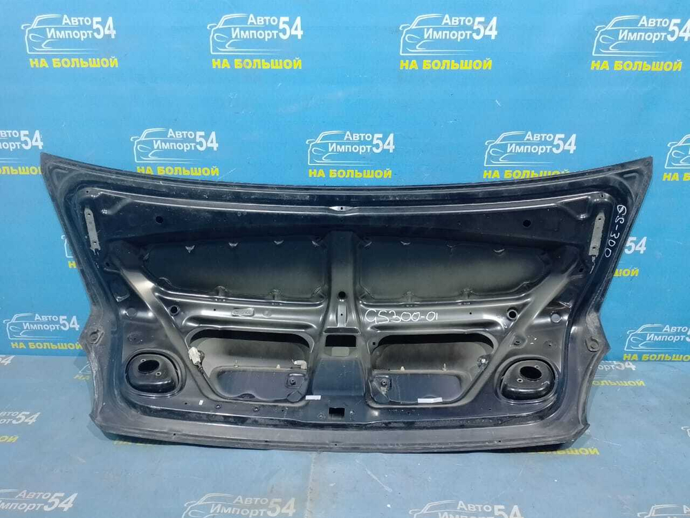 Крышка багажника LEXUS GS300 1999